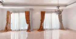 Residencia En Fraccionamiento y Club de Golf: La Herradura, Carretera Nacional, Monterrey, NL
